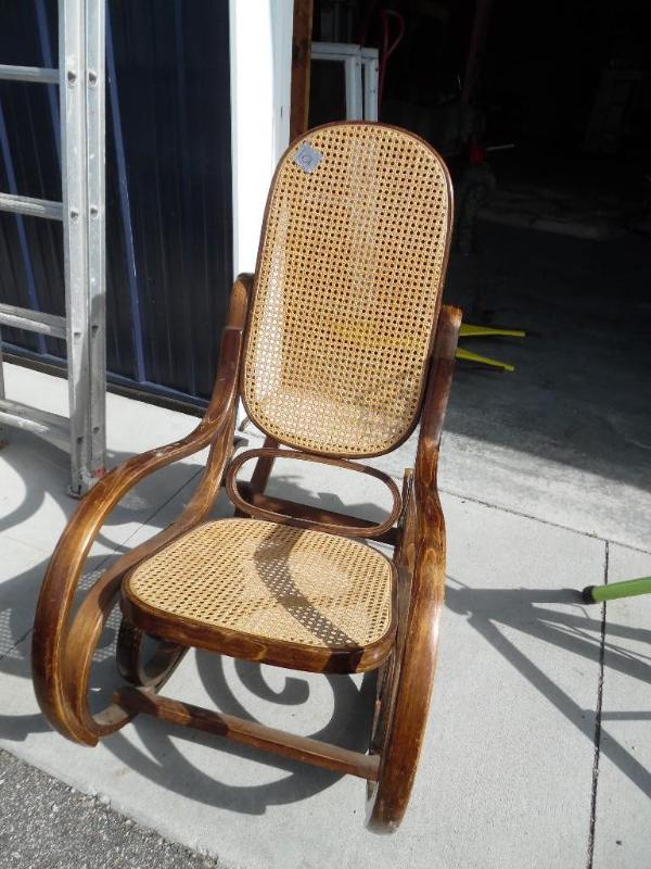 Wicker rocker