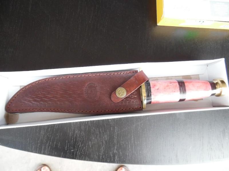 Hunting knife