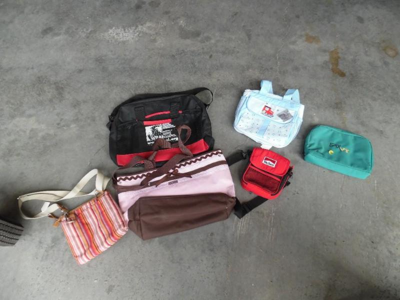 Purses, household