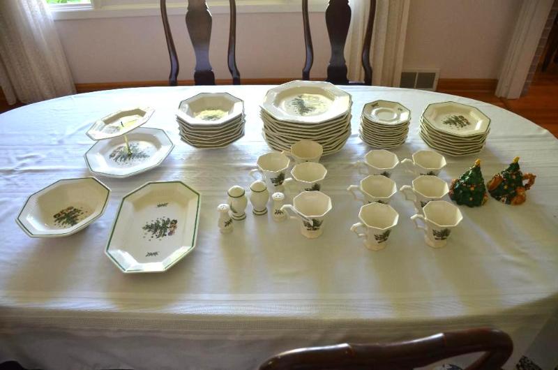 Nikko Christmas set for 12 place settings....