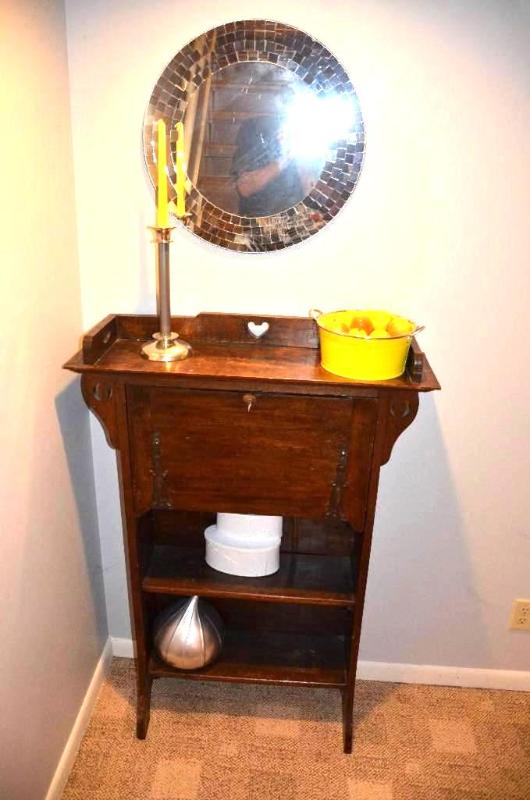 Antique drop front secretary desk 32x46x10&qu...