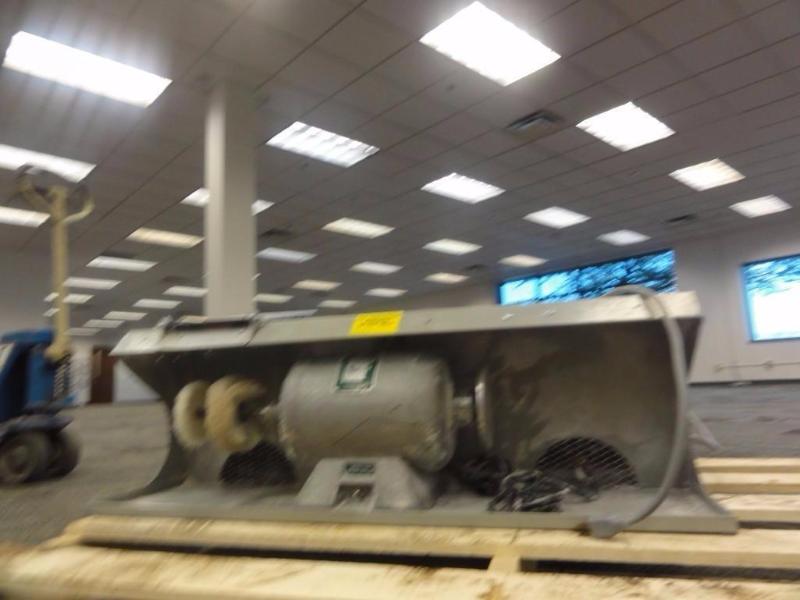 lot 14 image: Wells Model QW-100T Polishing Lathe, Part # L...
