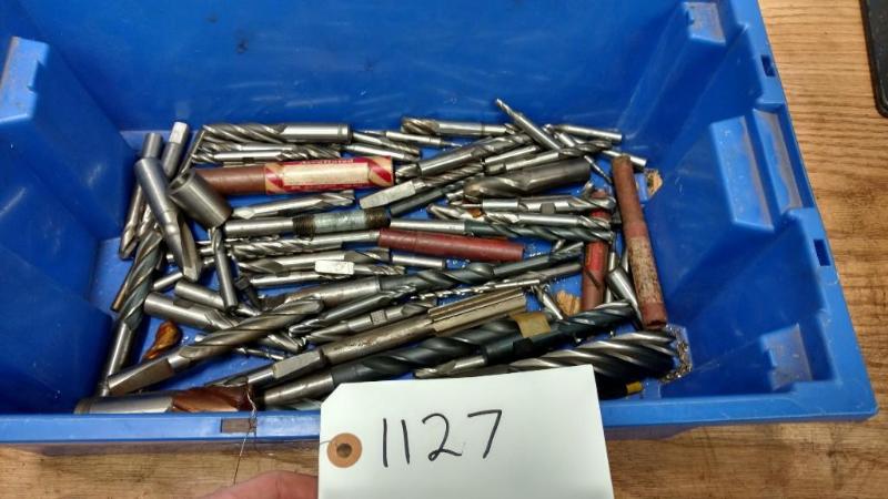 lot 149 image: Lot of assorted tooling to include mostly end...