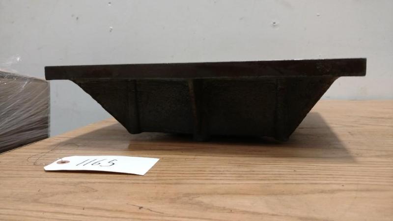 lot 169 image: Lot of 1 Surface Plate