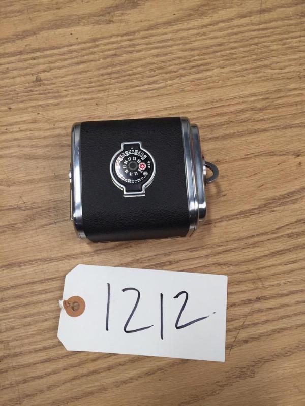 lot 212 image: Hasselblad Film Cartridge