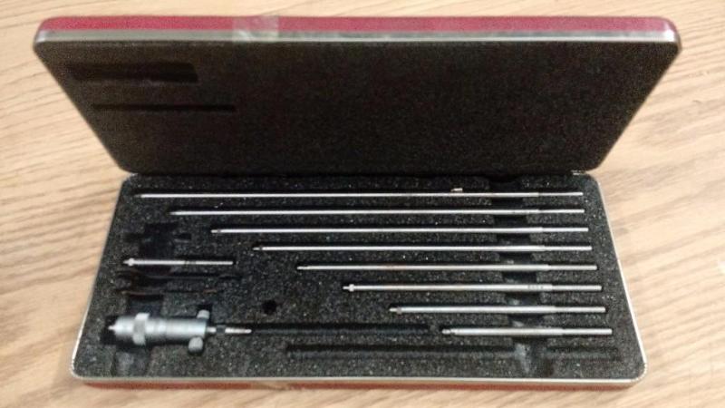 lot 257 image: lot of 1 Starrett Solid Rod Inside Micrometer
