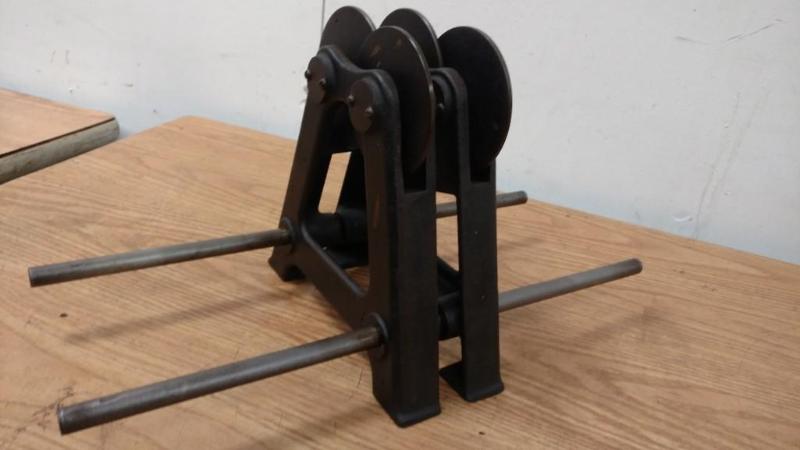 lot 30 image: Anderson Bros Mfg Wheel Balancer httpwww.a...