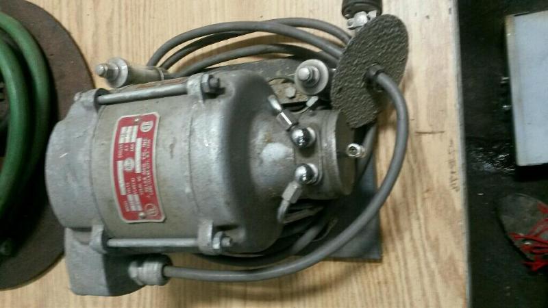 lot 310 image: J. Sklar MFG. Company Model# 100-80 AC Amp 2....
