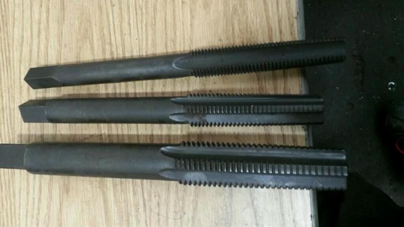 lot 321 image: ACME Miscellaneous Taps Sizes1 58 5 12, 1 ...