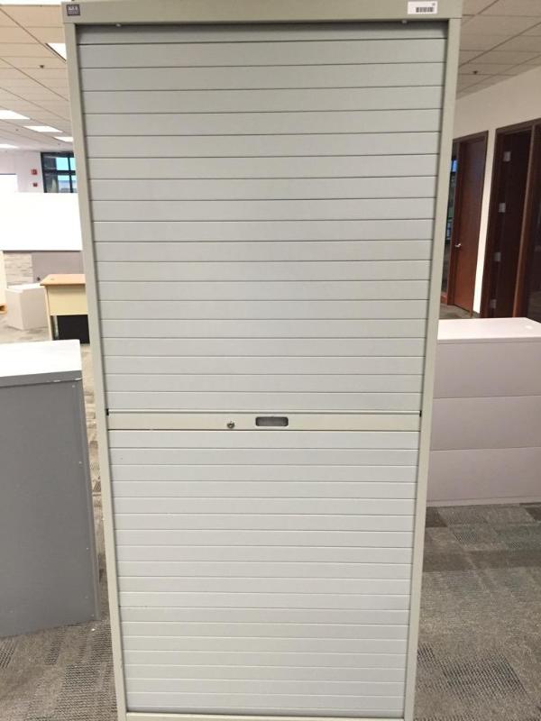 lot 45 image: Engineered Data Products, Vertical Cabinet w...