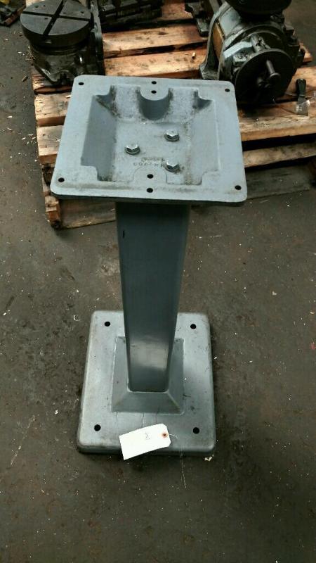 lot 49 image: Lot of 1 Baldorf Diamond grinder support mast