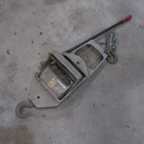 Lug-All Ratchet Winch