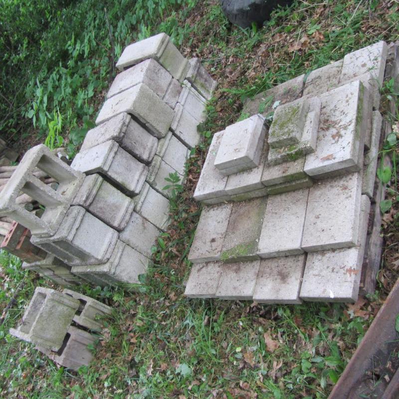Cement Blocks & Pavers