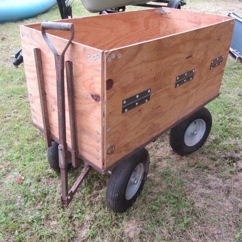Lawn & Garden Wagon