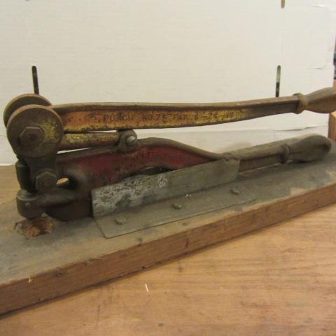 Roper Whitney No 7 Punch