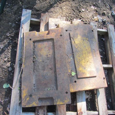 Suitcase Style Tractor Weights