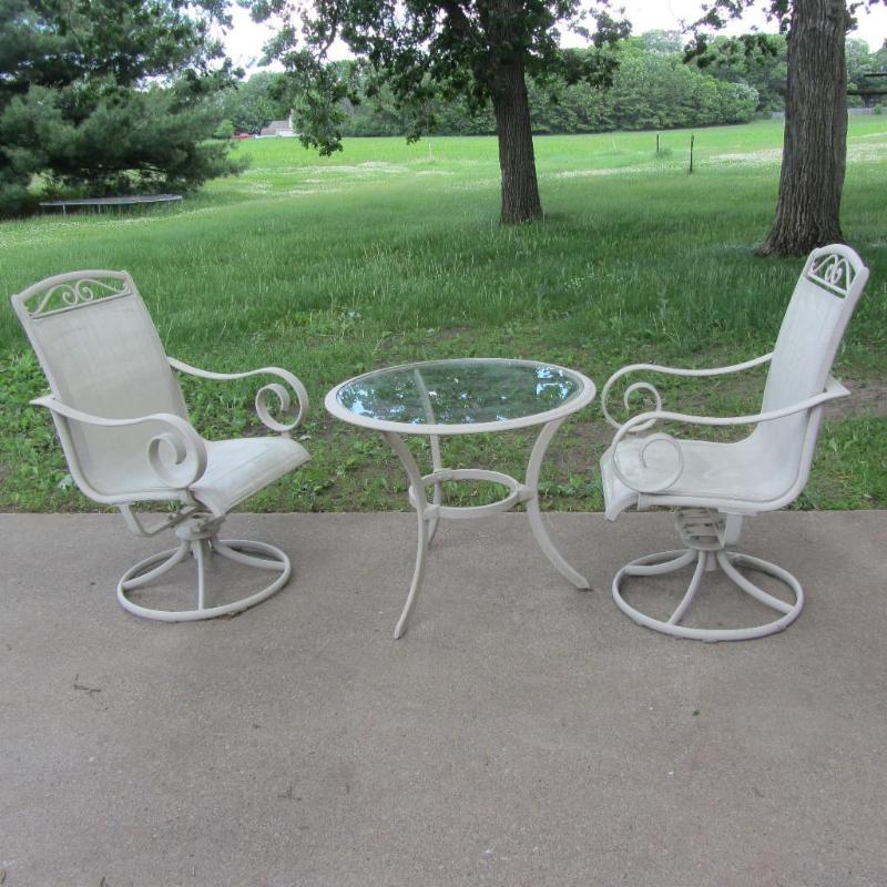 Patio Chairs & Table