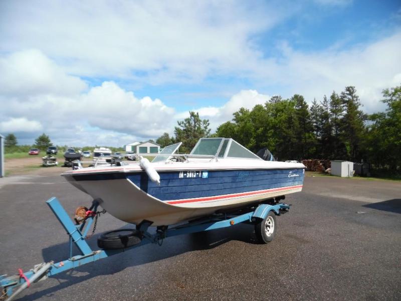 lot 3 image: 1973 Crestliner AMF