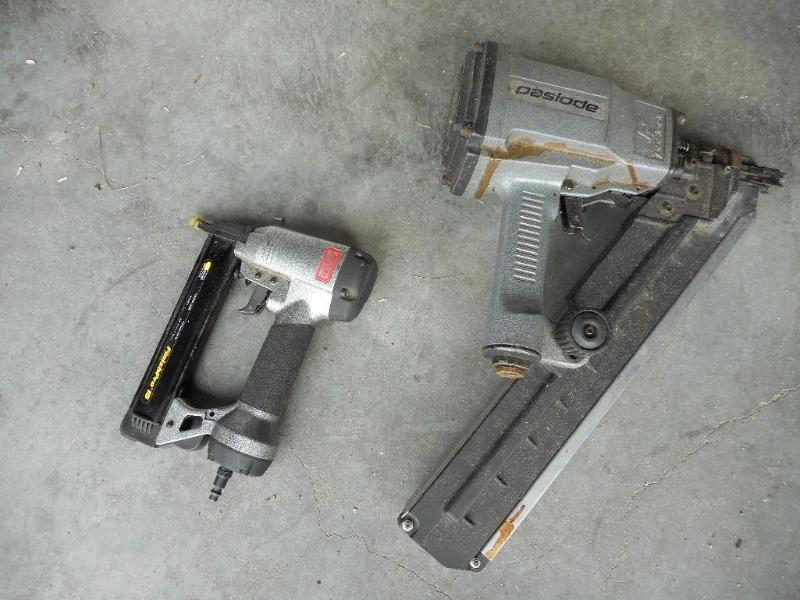 Air Nailer and Nails