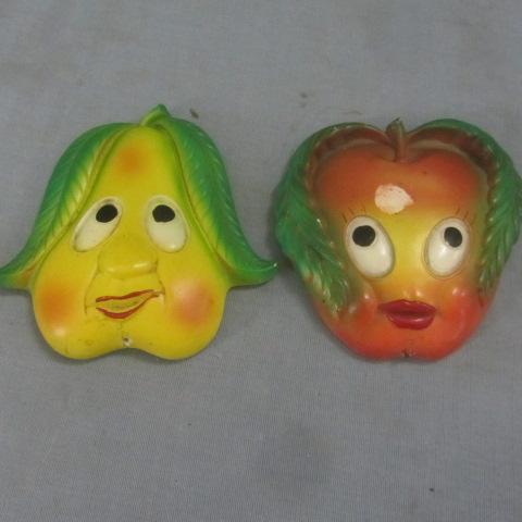 Vintage Pear, Tomato Plaques