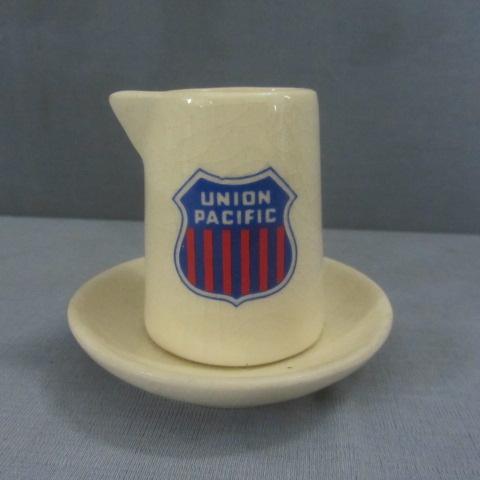 UP Railroad Creamer Set