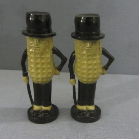 Salt & Pepper Mr. Peanut