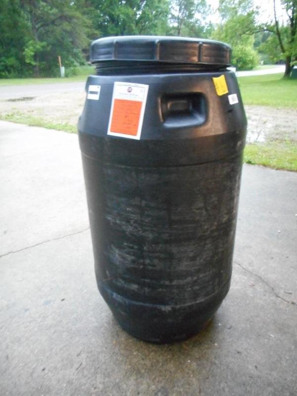 58 Gallon Plastic Barrel