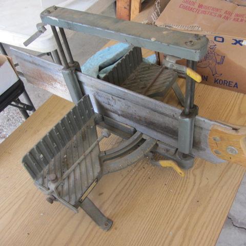 Miter Saw Box