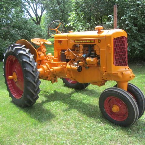 Minneapolie Moline R Farm Tractor