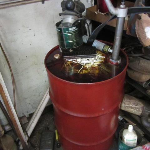 Barrel & Pump
