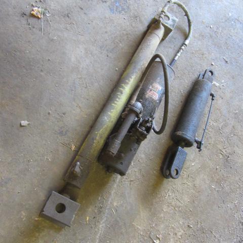 Hydraulic Cylinders