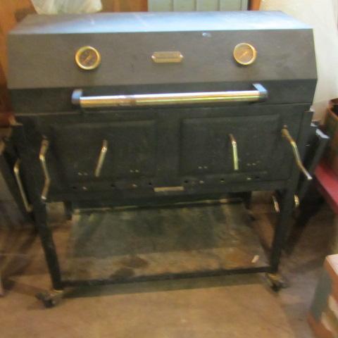 Brinkman Charcoal Grill