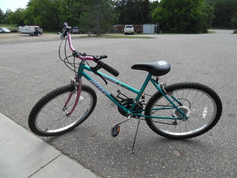 Girls bike