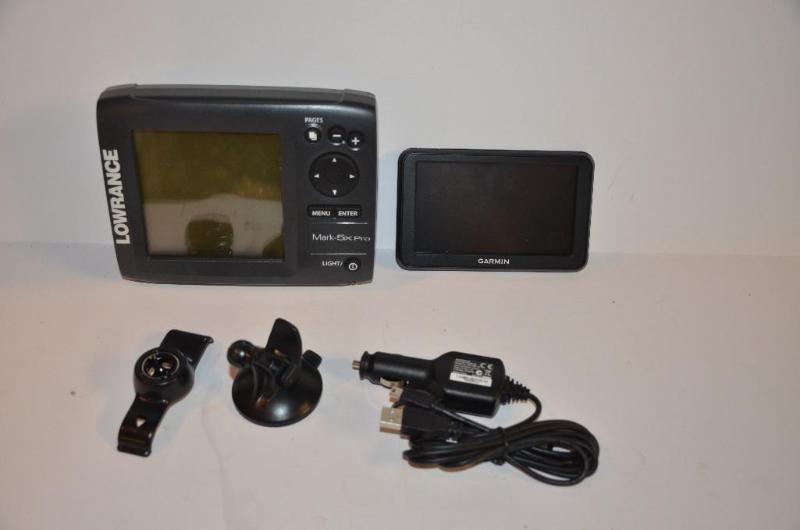 lot 20 image: Garmin GPS set model nuvi 50LM, Lowrance Mark...
