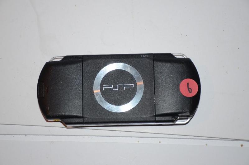 lot 6 image: Sony PSP with PacMan game inside...