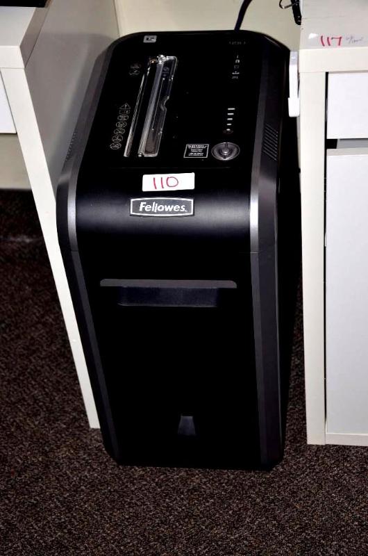 lot 110 image: Fellowes&nbspShredder...