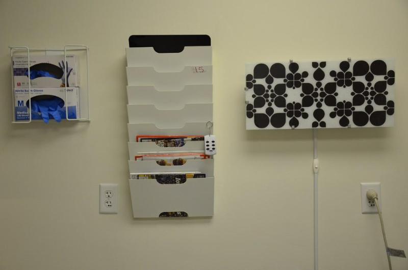 lot 15 image: Wall light Ikea lamp model 1305 22x10, wall r...