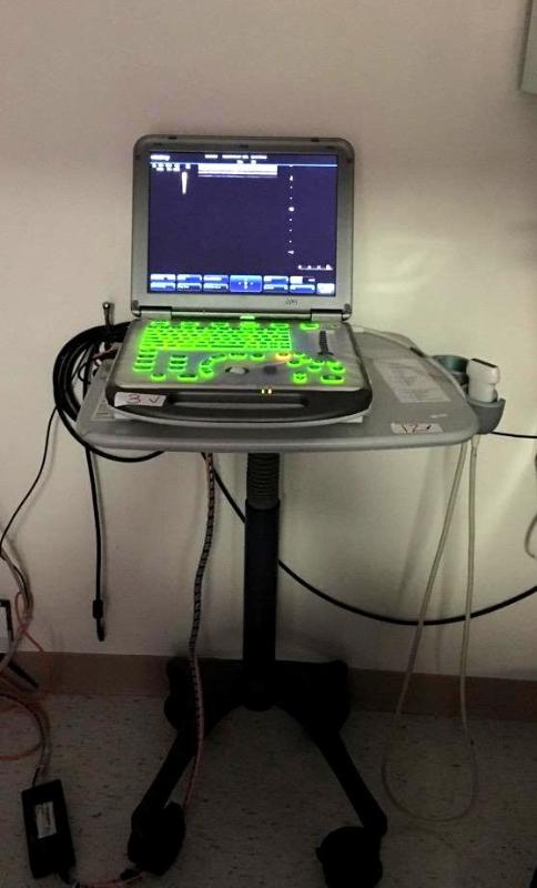 lot 3 image: MindRay M5 Ultrasound machine and Model 7L4S ...
