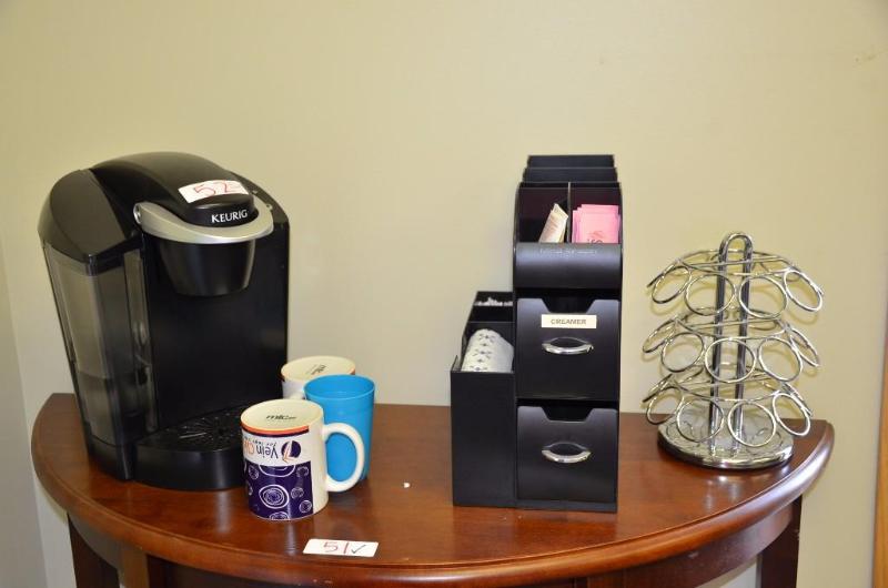 lot 52 image: Keurig with 2 Vein Clinic Mugs, sectional org...