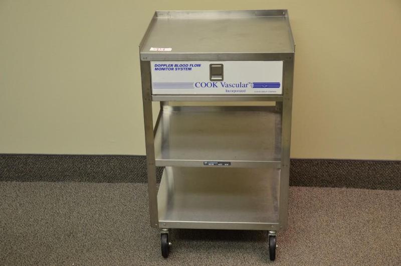 lot 94 image: Metal rolling cart with drawer 17&quotx18.5&...