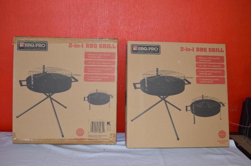 lot 194 image: Two 2-in-1 BBQ GRILLs new in box...