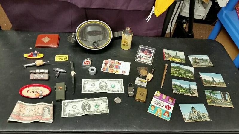lot 197 image: Lot of misc. collectables including &quotCr...