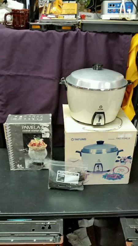 lot 202 image: Tatung Automatic CookerSteamer Model TAC-IOH...