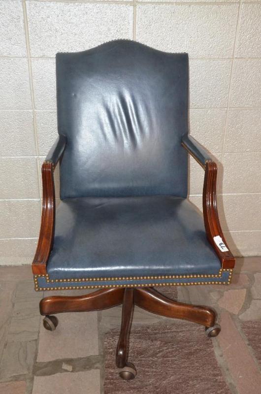 lot 78 image: Hickory chair office chair ...