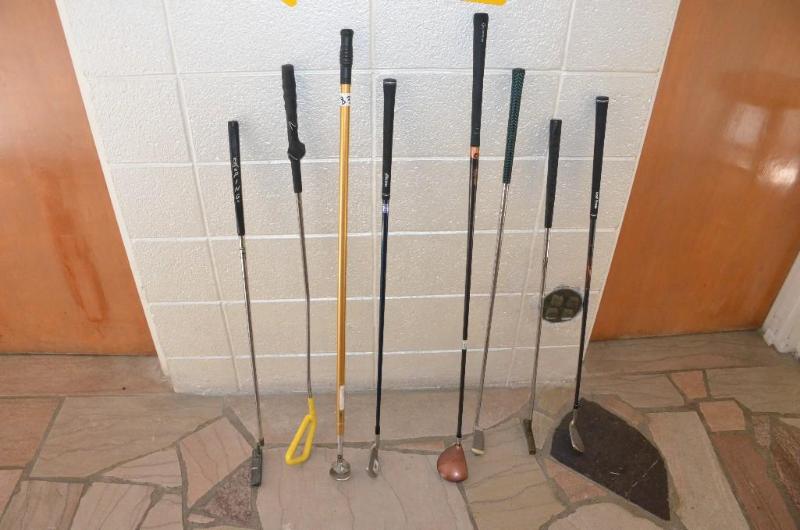 lot 83 image: Lot of golf clubs  bandido  golf pride Vict...