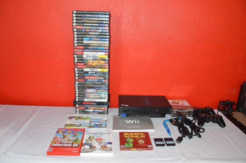 lot 84 image: PlayStation 2. Model SCPH-30001 PlayStation ...