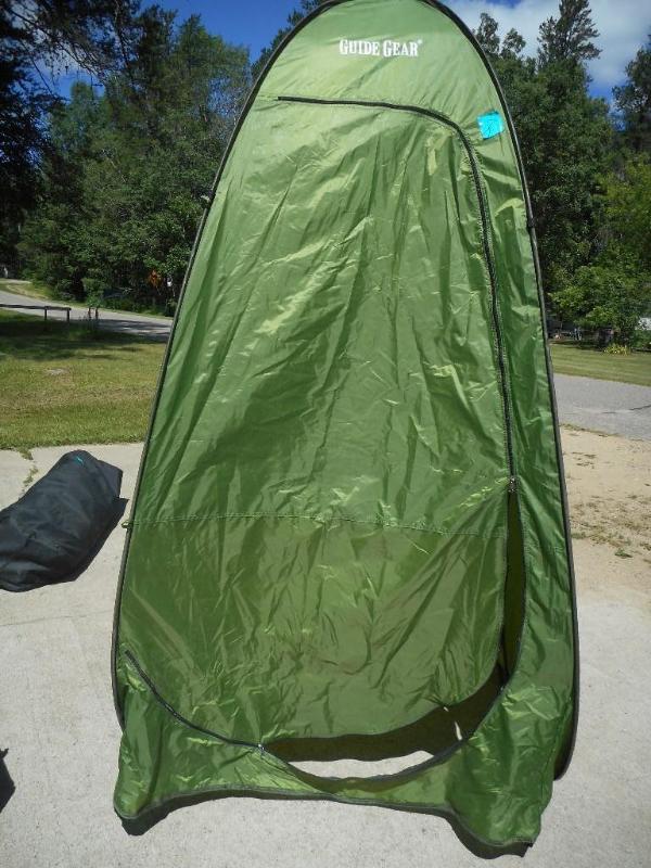 Guide Gear Pop-up Privacy Tent