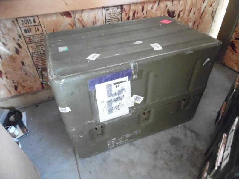 lot 26 image: U.S. Military Surplus Aluminum Storage Chest, Used