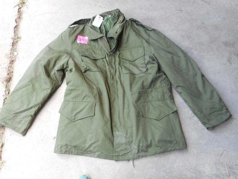 lot 43 image: New Spanish Military Surplus M65 Jacket, Button-in Liner, Olive Drab