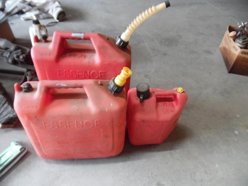 Gas cans